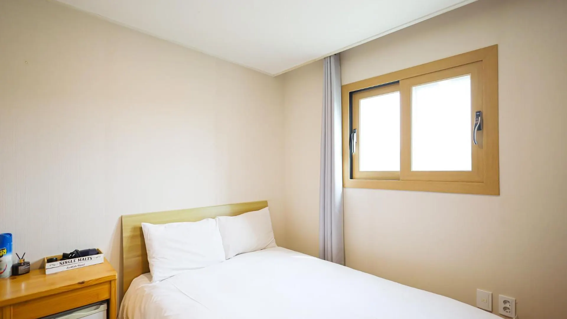 Fantastic Ocean View Sydney Hotel Jeju