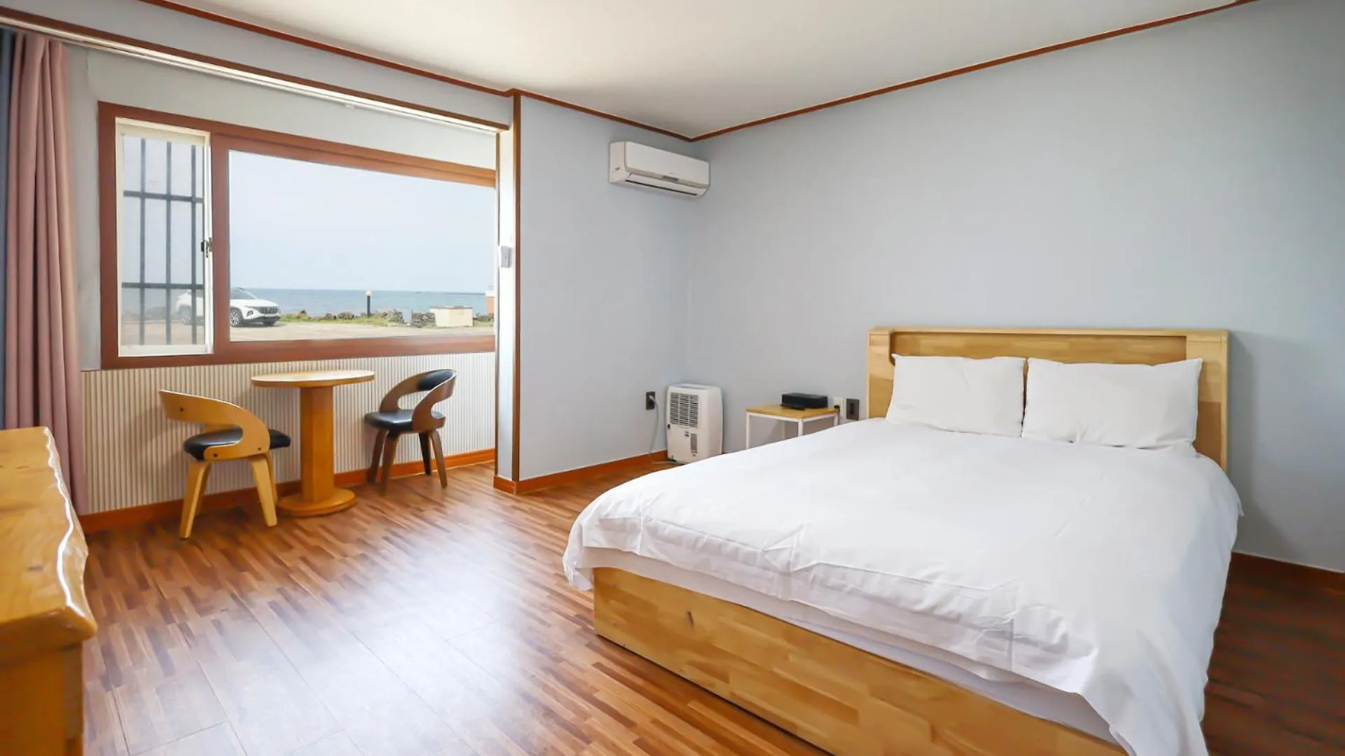 Fantastic Ocean View Sydney Hotel Jeju 3*,  South Korea