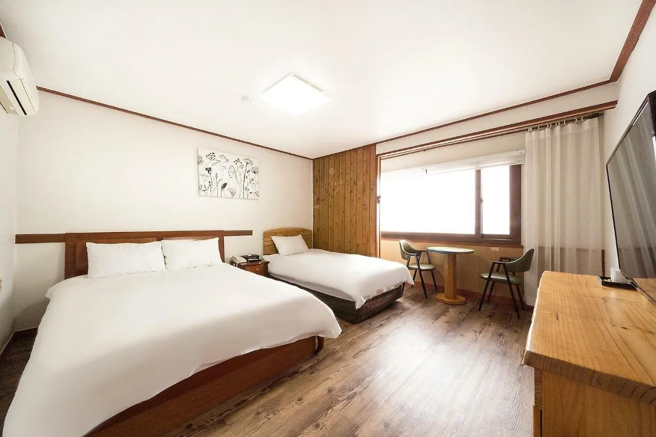 Fantastic Ocean View Sydney Hotel Jeju