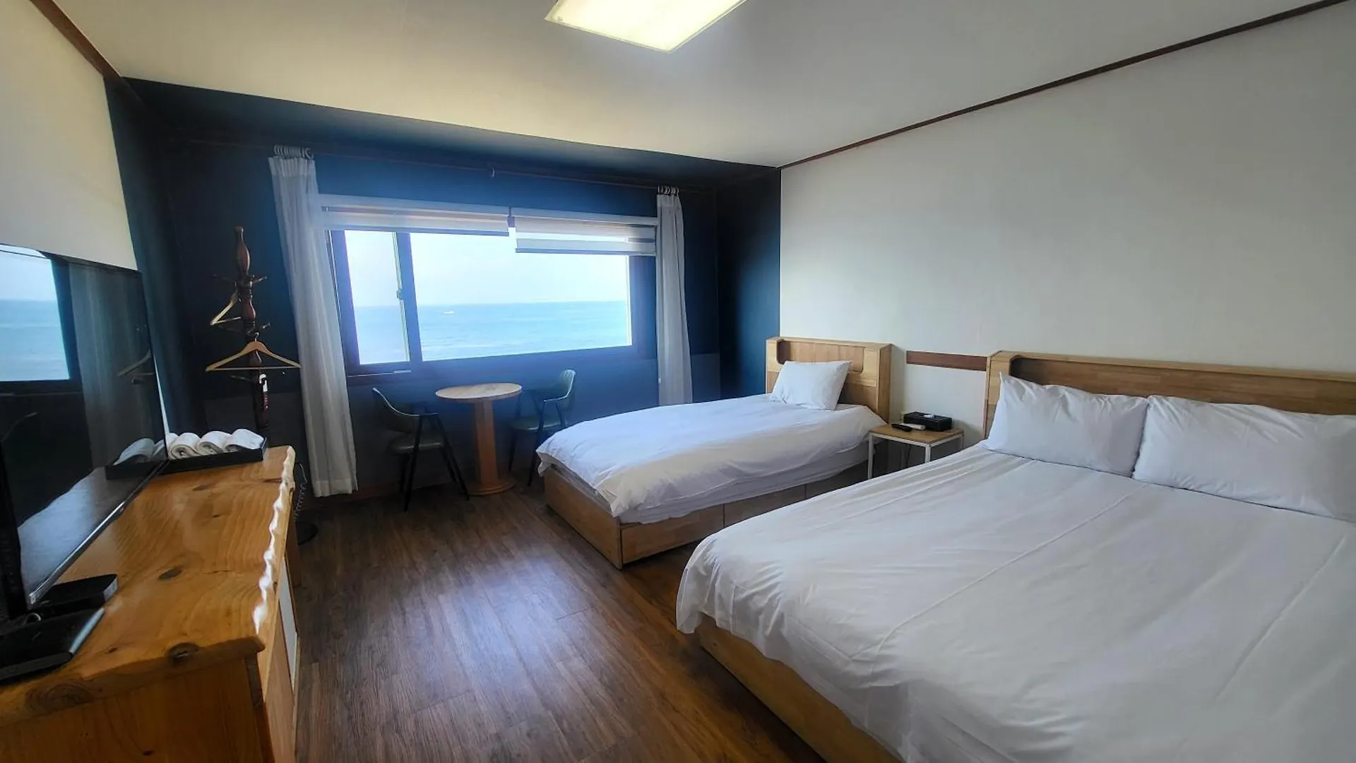Fantastic Ocean View Sydney Hotel Jeju