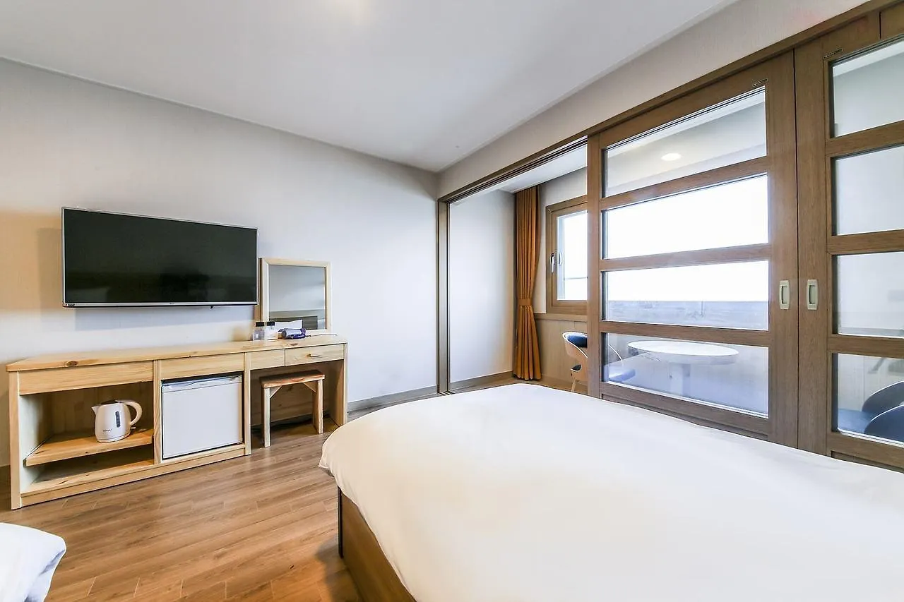 Fantastic Ocean View Sydney Hotel Jeju